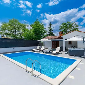 Susanne By Interhome , Gorica (Istria) Kroatien